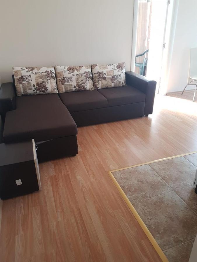 רבדה Mellia Boutique Apartments מראה חיצוני תמונה