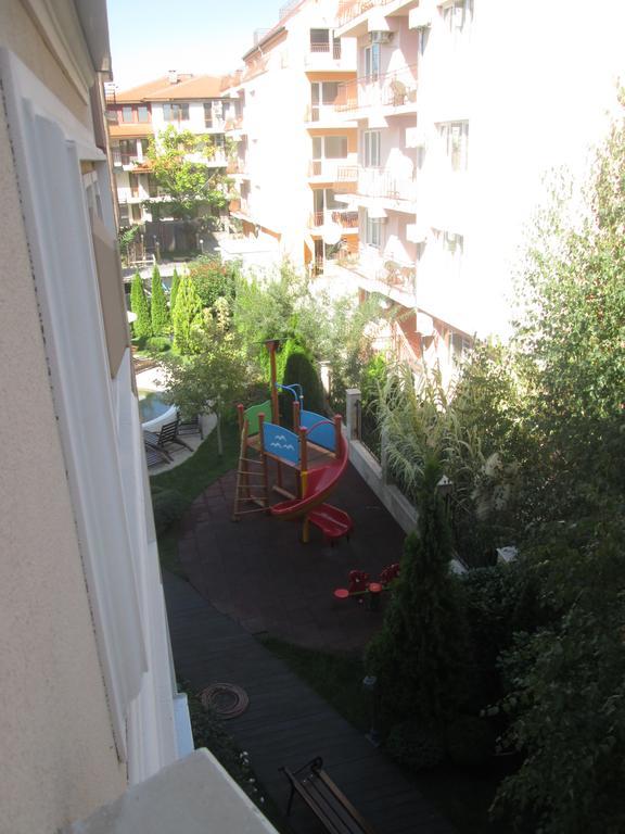 רבדה Mellia Boutique Apartments מראה חיצוני תמונה